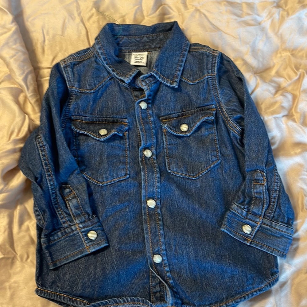 NWOT boys gap denim button up. 18-24 months
